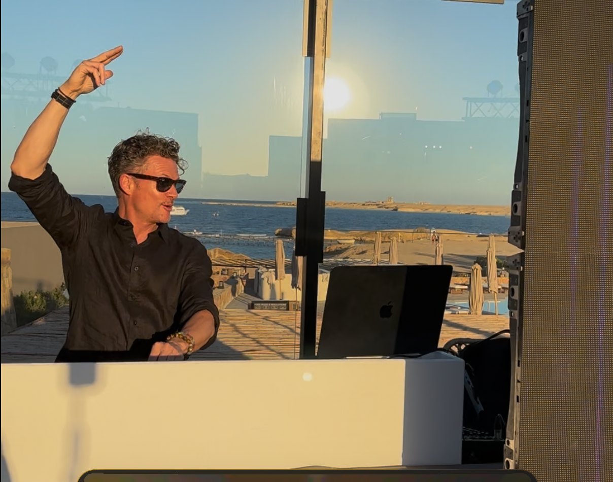 Mario Arend DJ sunset wide